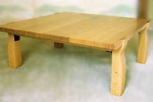 折たたみテーブル斜め上からの図 / foding-leg table from above