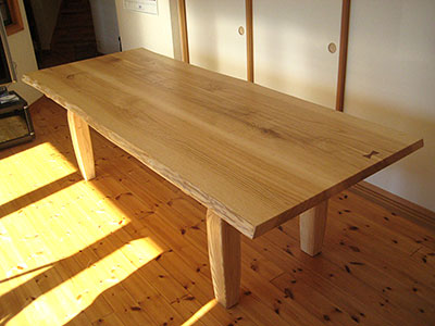 2012年2月完成のダイニングテーブル#1202